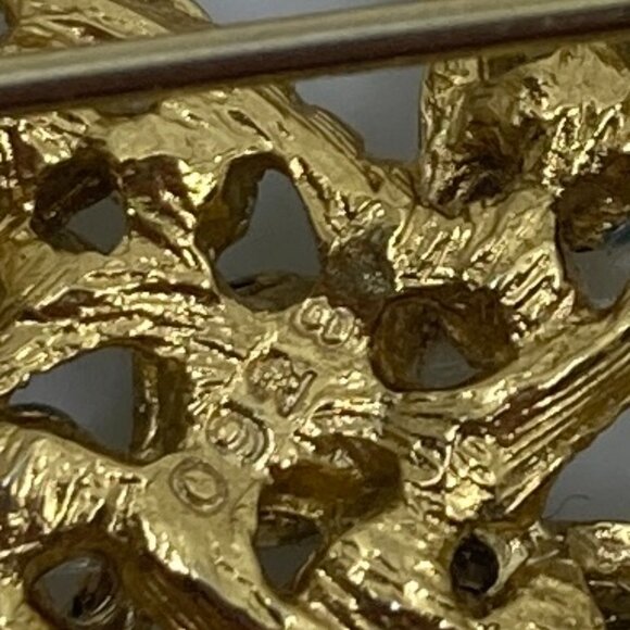 Vtg 1960 SPHINX turquoise glass beads gold tone numbered 0928 brooch - Picture 4 of 4